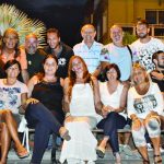 PAG26_teatro foto di gruppo
